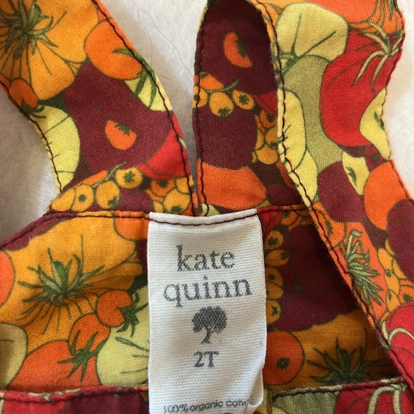 Kate Quinn 2T thin cotton tomato print overall onesie with snaps - Picture 4 of 5